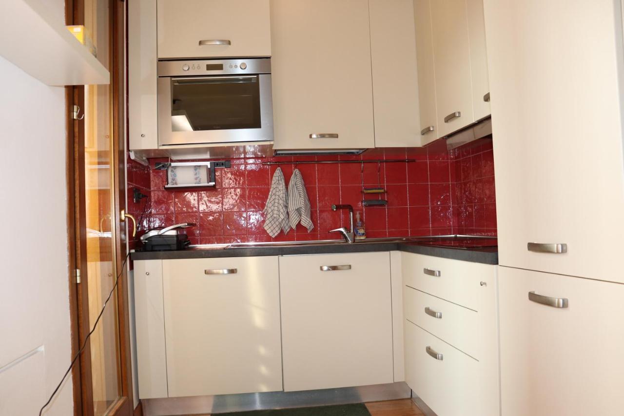 Appartement Dans Un Terrain De Golf, 5 Min De La Mer En Voiture, Parking Gratuit Коголето Екстер'єр фото